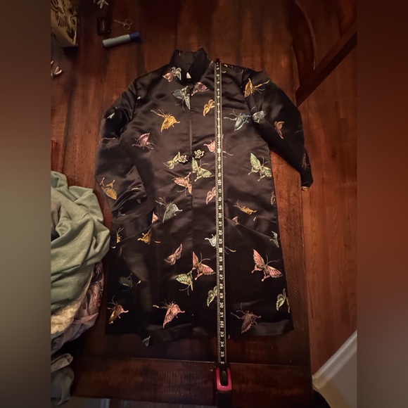 Shanghai Soho Butterfly Embroidered Mandarin Collar Jacket - Picture 5 of 9